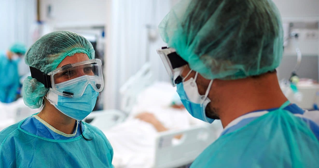 WHO Unveils New Guide To Help Protect Health Workers Who Are Burned Out
