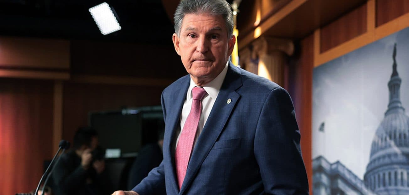 Media Loathes Democrats Mavericks Like Manchin, Praised John McCain For Similar Actions